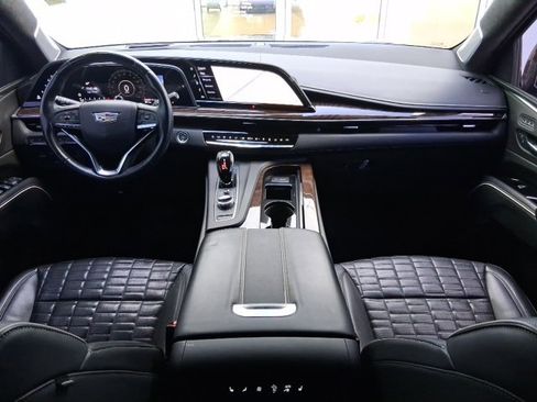 Used 2021 Cadillac Escalade ESV Sport Platinum w/ Heavy-Duty Trailer Package image 10