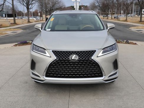 Used 2020 Lexus RX 350L FWD w/ Premium Package image 3