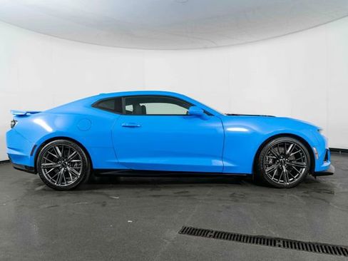 Used 2023 Chevrolet Camaro ZL1 image 9