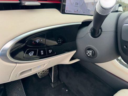 New 2026 Genesis GV70 3.5T Sport Prestige image 12