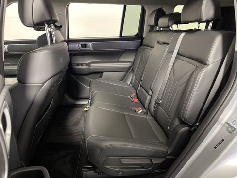 Certified 2025 Hyundai Santa Fe XRT image 13