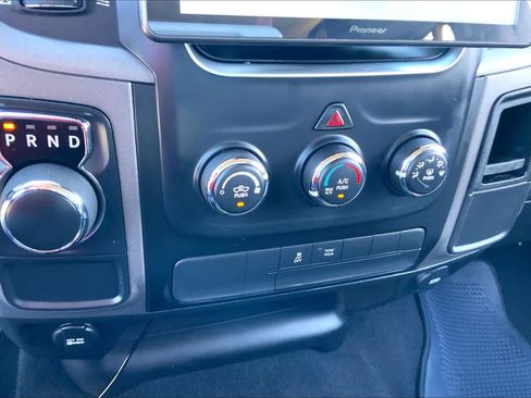 Used 2022 RAM 1500 Tradesman w/ Chrome Plus Package image 31