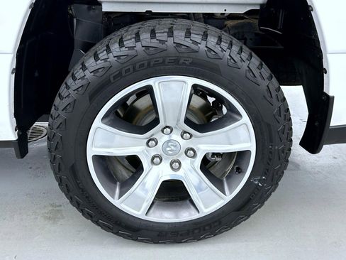 Certified 2025 RAM 1500 Tradesman AWD/4WD image 22