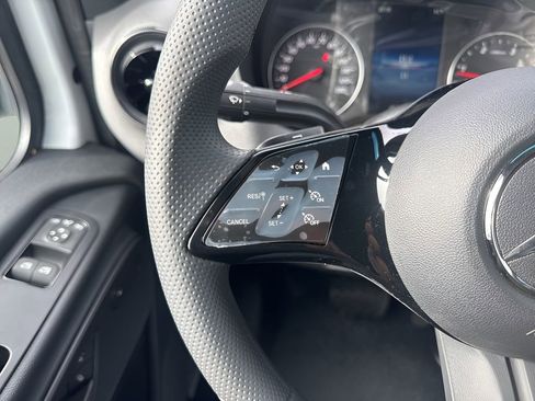 Used 2025 Mercedes-Benz Sprinter 2500 image 12