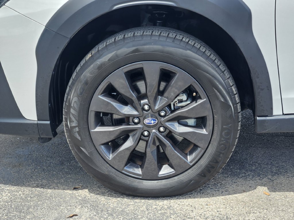Used 2025 Subaru Outback Onyx Edition AWD/4WD image 10