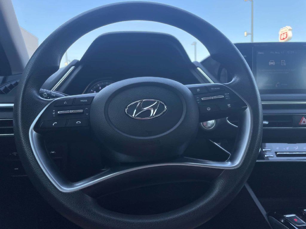 Used 2021 Hyundai Sonata SEL FWD image 17