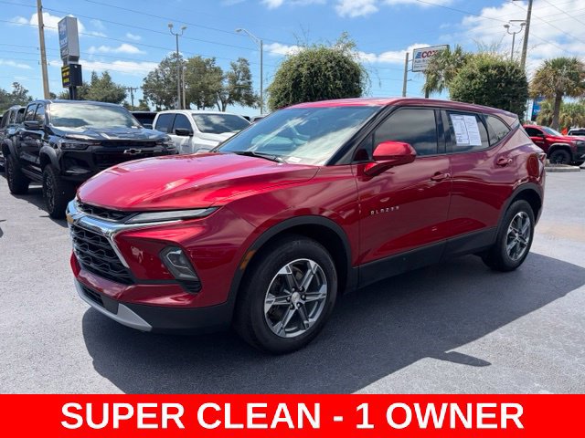 Used 2024 Chevrolet Blazer LT FWD image 3