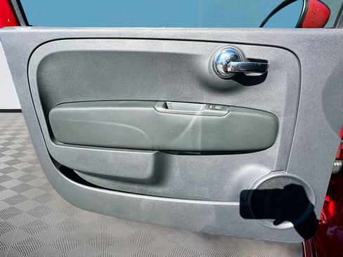 Used 2015 FIAT 500 Sport image 19