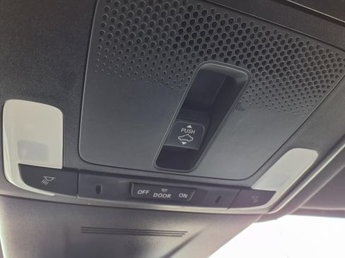 Used 2025 Honda CR-V Sport image 14