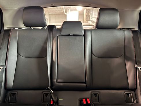 New 2026 Toyota Prius Plug-In Hybrid FWD image 21