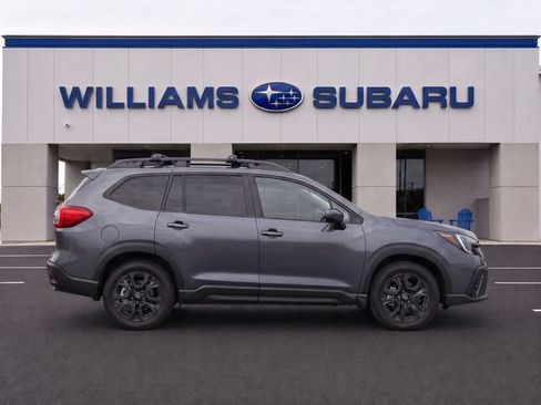 Used 2024 Subaru Ascent Onyx Edition Limited AWD/4WD image 9