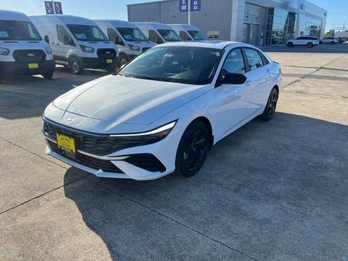 New 2026 Hyundai Elantra SEL Sport Premium FWD image 36
