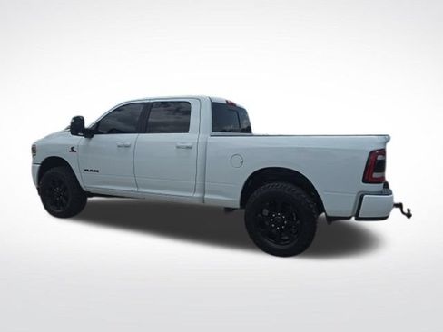 Used 2024 RAM 2500 Laramie w/ Night Edition AWD/4WD image 5
