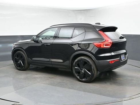 New 2026 Volvo XC40 B5 Ultra w/ Protection Package Premier AWD/4WD image 7