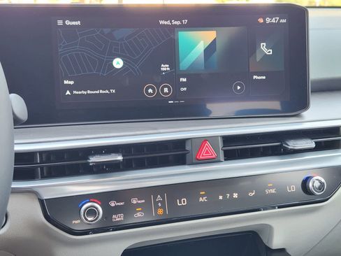 New 2026 Kia Sorento SX image 15