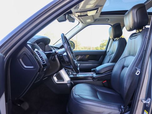 Used 2018 Land Rover Range Rover HSE AWD/4WD image 29