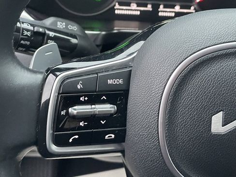 Certified 2023 Kia Sorento EX image 29