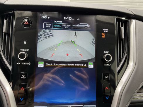 Certified 2025 Subaru Outback Onyx Edition AWD/4WD image 17