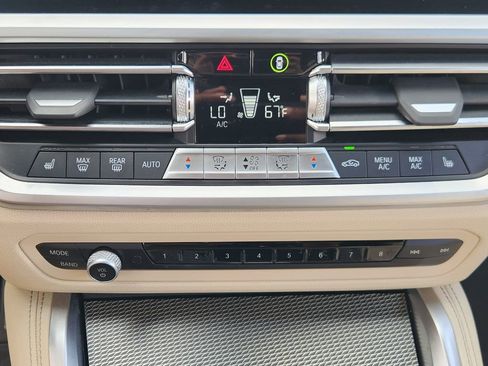 Used 2023 BMW 440i xDrive Coupe w/ Premium Package image 19