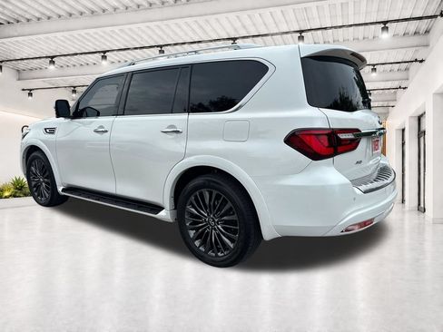 Used 2023 INFINITI QX80 Sensory w/ Cargo Package AWD/4WD image 11