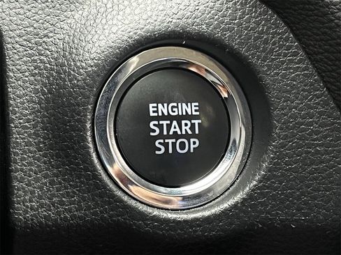 Used 2024 Toyota RAV4 XLE image 19