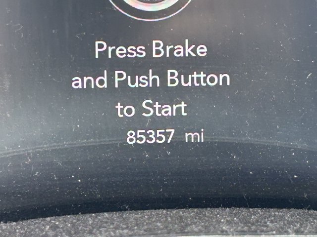 Used 2021 Chrysler Pacifica Touring-L FWD image 5