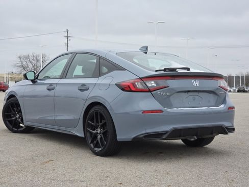Used 2023 Honda Civic Sport image 15