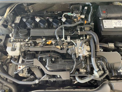 Used 2025 Toyota Corolla LE image 30