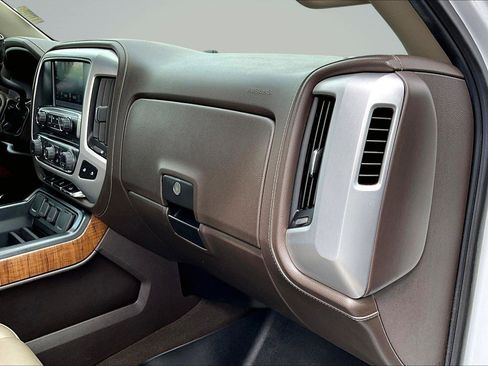 Used 2018 GMC Sierra 1500 SLT w/ SLT Premium Package AWD/4WD image 18
