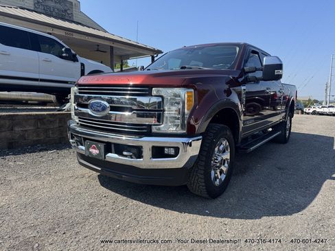 Used 2017 Ford F250 Lariat w/ Lariat Ultimate Package AWD/4WD image 2