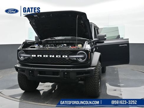 Used 2024 Ford Bronco Wildtrak image 51