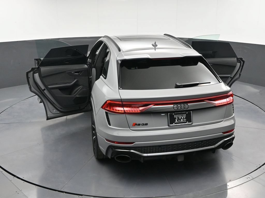 Used 2024 Audi RS Q8 AWD/4WD image 38