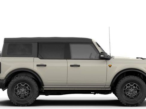 New 2026 Ford Bronco Badlands AWD/4WD image 32