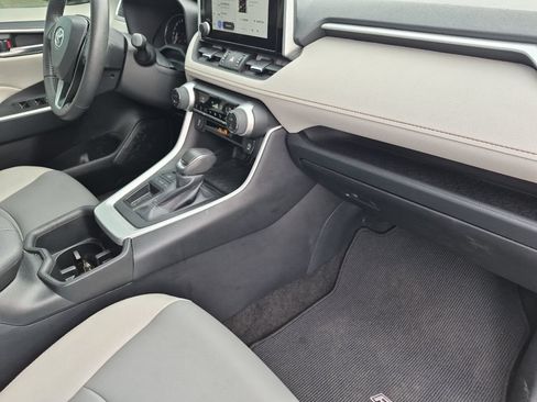 Certified 2025 Toyota RAV4 XLE Premium FWD image 16