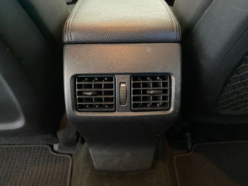 Used 2013 Subaru Outback 3.6R Limited w/ Moonroof Pkg image 29