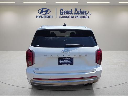 Used 2023 Hyundai Palisade Calligraphy w/ Cargo Package FWD image 6