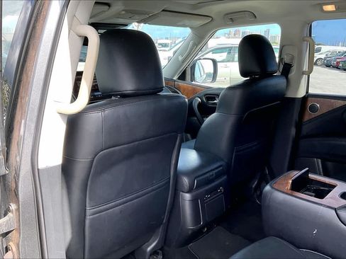 Used 2023 Nissan Armada SL w/ Captain's Chairs Package RWD image 12