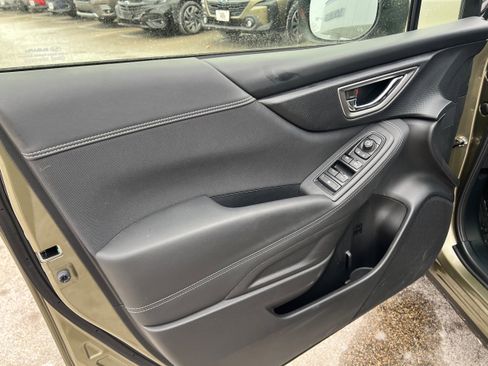 Certified 2022 Subaru Forester Premium image 17