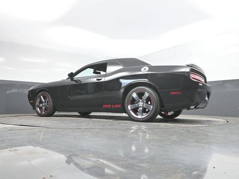 Used 2013 Dodge Challenger SXT RWD image 46