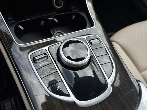 Used 2017 Mercedes-Benz C 300 4MATIC Sedan image 29