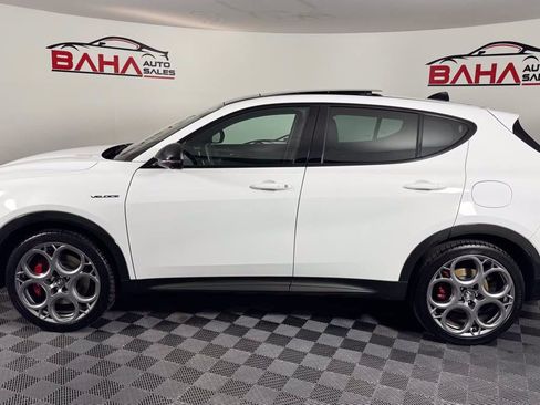 Used 2024 Alfa Romeo Tonale Veloce AWD/4WD image 4