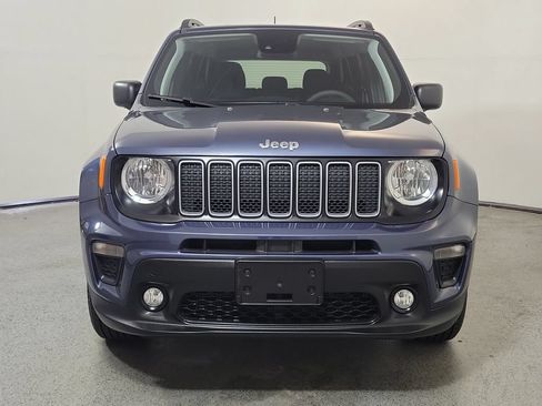Used 2022 Jeep Renegade Latitude AWD/4WD image 2
