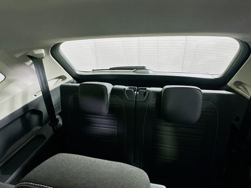 Used 2024 Volkswagen Tiguan S image 27