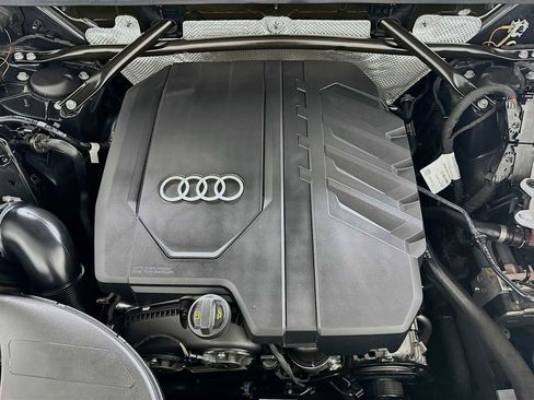 Certified 2023 Audi Q5 2.0T Premium w/ Convenience Package image 28