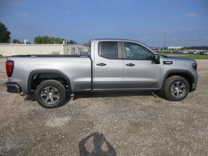 New 2026 GMC Sierra 1500 Pro w/ Pro Value Package