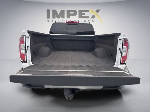 Used 2018 GMC Canyon SLE w/ SLE Convenience Package RWD image 23