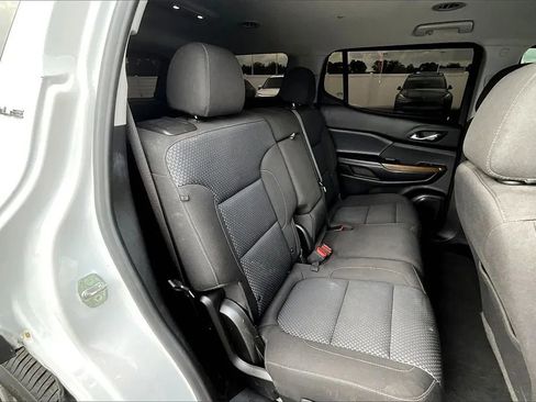 Used 2021 GMC Acadia SLE w/ Driver Convenience Package image 26