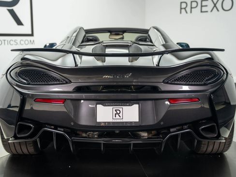 Used 2019 McLaren 570S Spider image 25