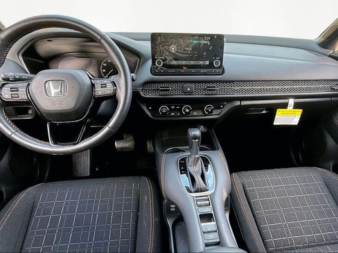 Used 2024 Honda HR-V Sport image 8