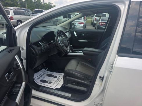 Used 2013 Ford Edge Sport w/ Driver Entry Pkg FWD image 5